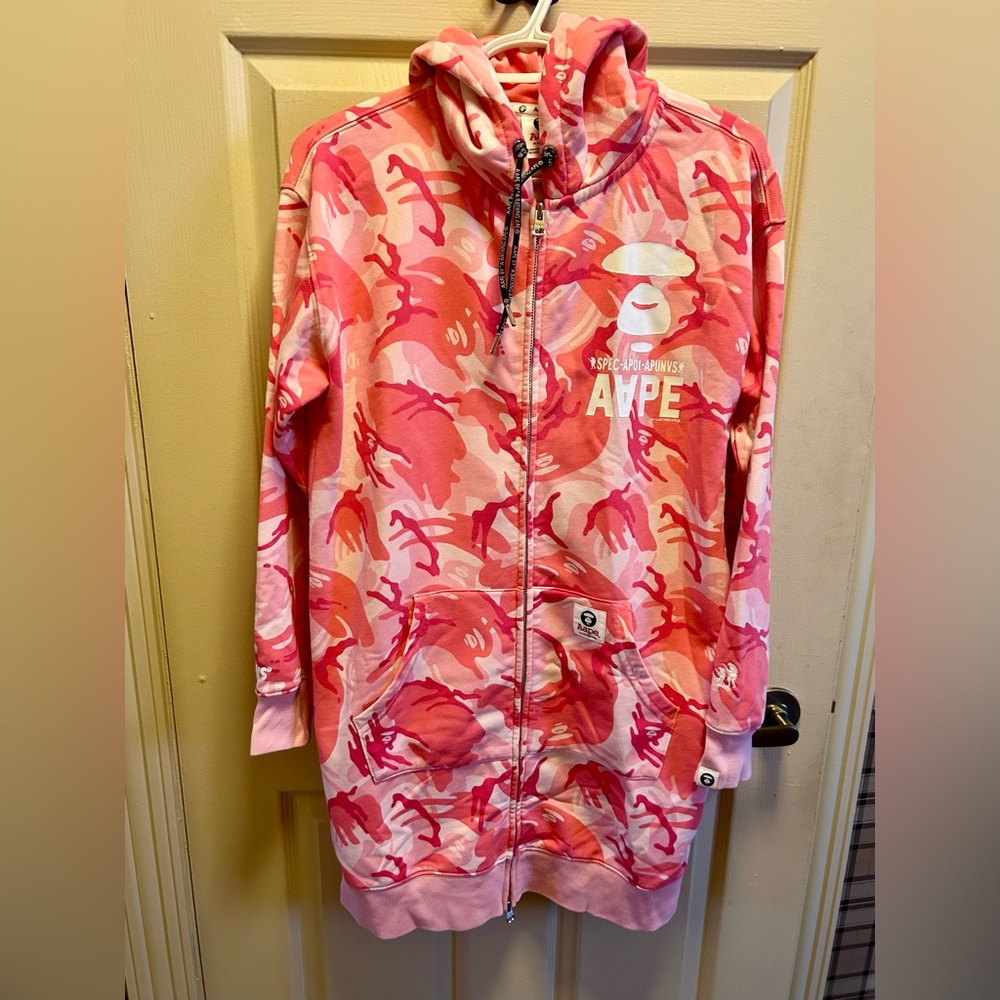 AAPE by Bathing Ape Camo Hoodie - Picture 2 of 9